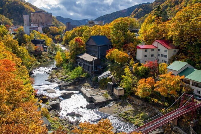 Hokkaido Asahiyama Zoo and Blue Pond Elf Terrace Day Trip - FAQ