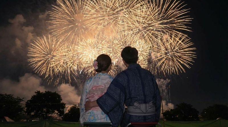 Hokkaido | Lake Toya Fireworks Festival & Showa Shinzan & Lake Hill Farm Day Tour | Departure from Sapporo - A long day built around Lake Toya after dark