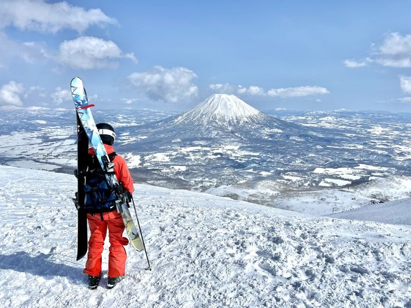 Hokkaido Niseko Chinese and English Private Snowboard/Ski Instructor and Photography Services - What the lesson feels like, from meeting point to final run