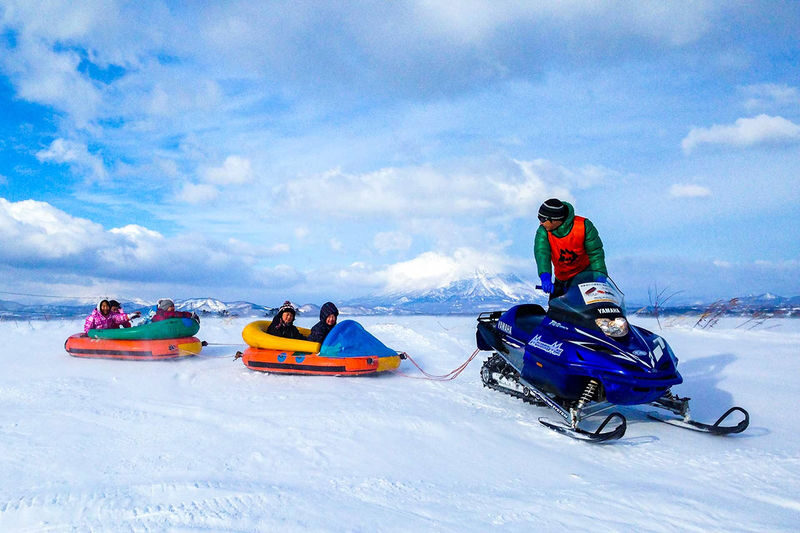 Hokkaido Noboribetsu Hell Valley, Lake Toya, Bear Ranch, Lake Hill Farm Day Trip (Includes Ice Cream, Optional Snowmobile Experience) - Who should book this Hokkaido day trip?