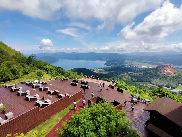 Hokkaido | Noboribetsu, Lake Toya, Niseko Day Trip: Mount Yotei (Little Fuji) & Takahashi Farm & Lake Toya & Noboribetsu Hell Valley & Bear Park & Kyogoku Spring Water Park & Winter Lake Shikotsu Ice Festival Day Trip | Departing from Sapporo - Silo Observation Deck and the winter snowmobile option