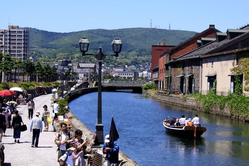 Hokkaido: Otaru Canal Cruise and Seal Engraving Experience - Booking details to keep in mind