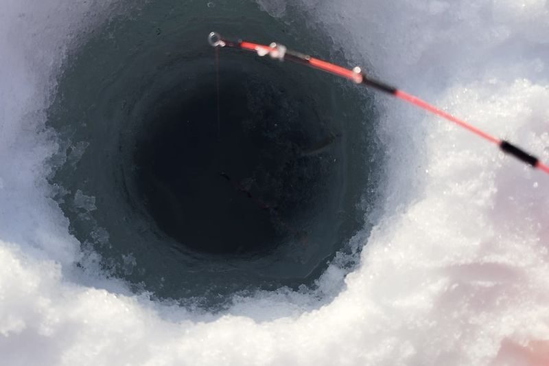 Hokkaido, Sapporo Ice Fishing: Sapporo Smelt Fishing Experience - Should You Book the Sapporo Smelt Fishing Experience?