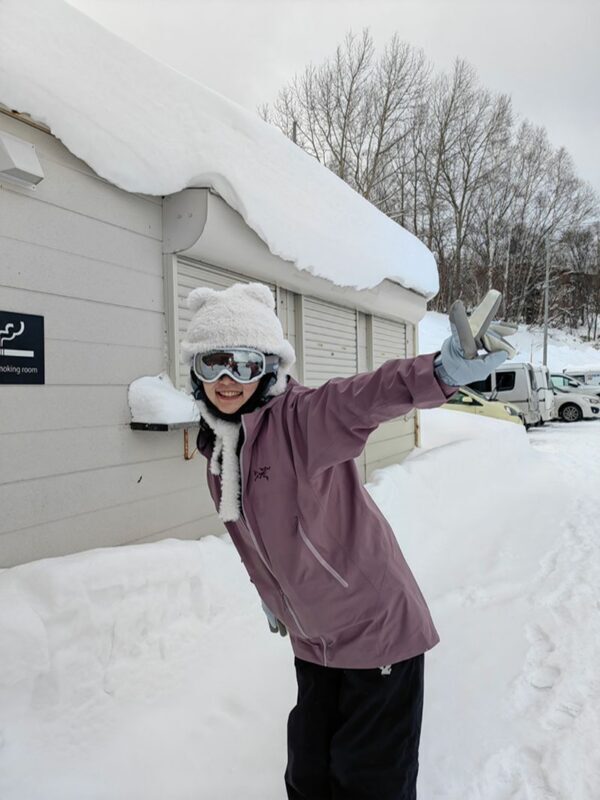 Hokkaido | Sapporo Teine Ski Resort All-Inclusive Snowboard/Ski Day Trip | Departing from Sapporo | Standard with Arcteryx Ski Wear - What the price covers, and what it does not