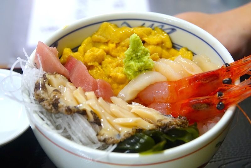 Hokkaido: Shakotan Sea Urchin & Yoichi Whisky Distillery 1-Day Tour - Cape Kamui: the coast in its most dramatic form