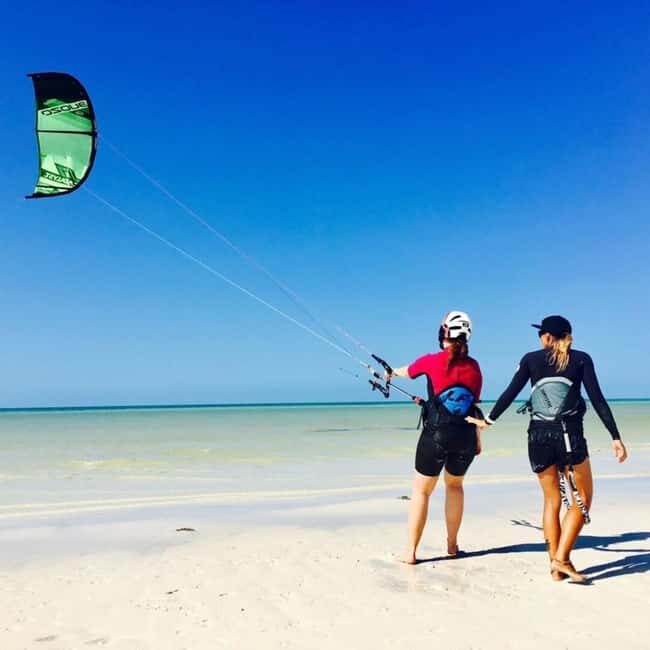 Holbox: Kitesurfing Lessons Discovery Course (2 hours) - How the Experience Unfolds