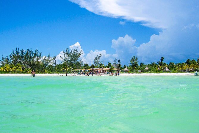 Holbox Paradise Island - Key Points