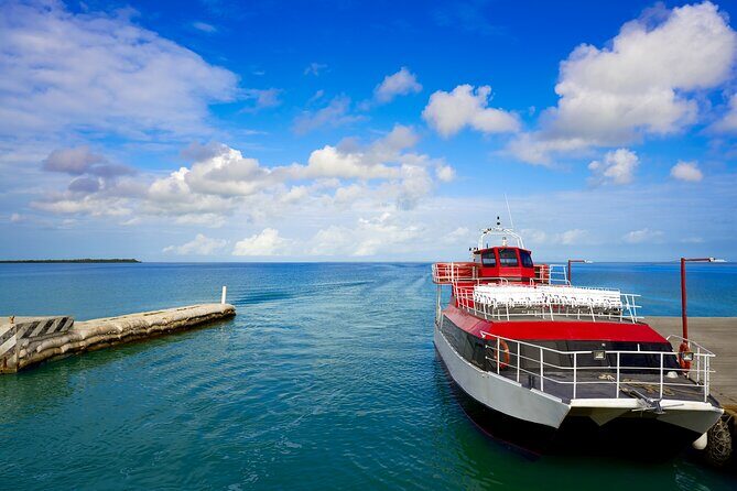 Holbox Tour with Ferry transportation and lunch included - FAQ