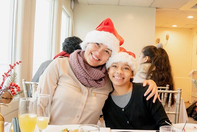 Holiday Brunch with Cocoa Cruise in New York City - Key Points