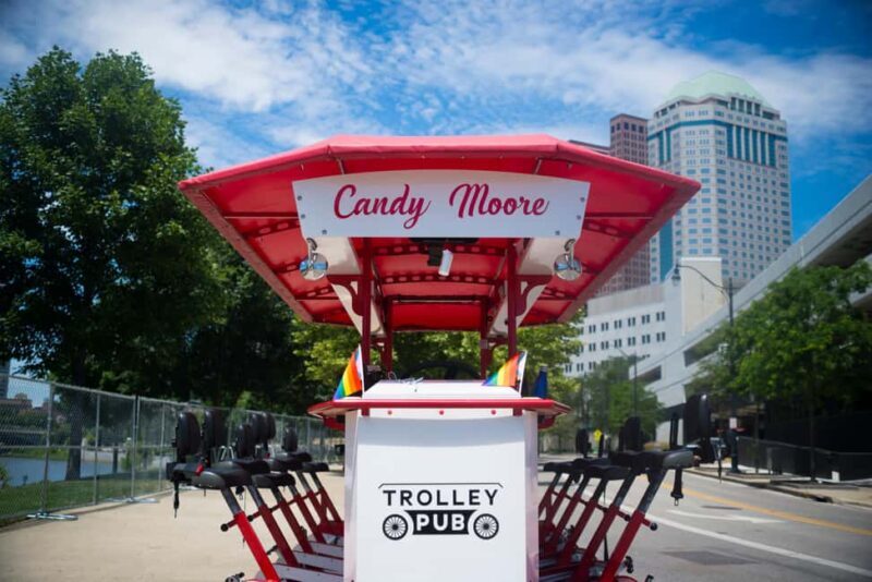 Holiday Lights Tour with Trolley Pub Columbus - Who Is This Tour For?