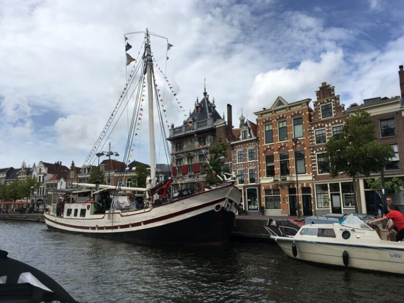 Holland Four City Charm Tour - FAQs