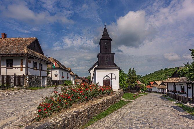 HOLLÓK UNESCO World Heritage site + Eger Castle Private guided tour - A Deep Dive into the Experience