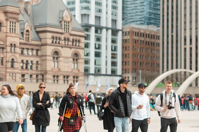 Hollywood Experience Tour in Toronto: Private Tour - FAQ