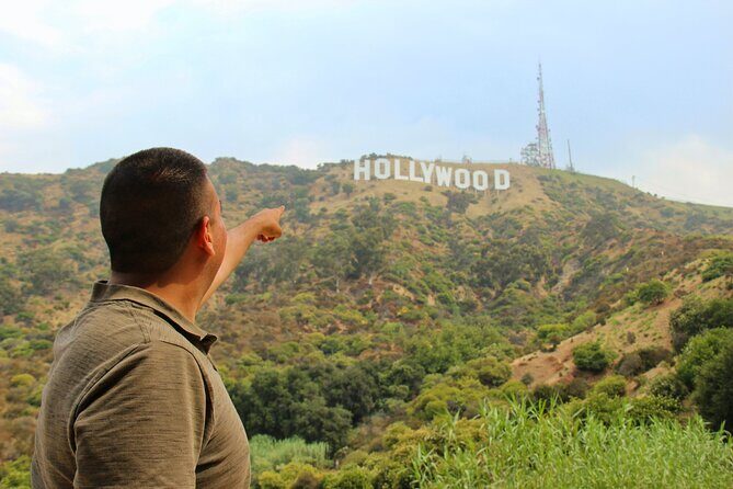 Hollywood Sign Tour - An In-Depth Look at the Hollywood Sign Tour