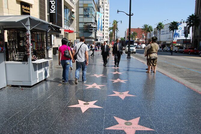 Hollywood Walk of Fame and Boulevard Guided History Tour - Engaging First Impressions