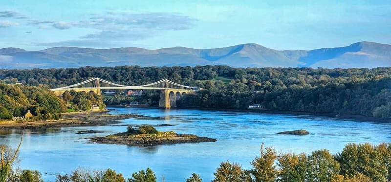 Holyhead Port: Luxury Private Highlights Tour of North Wales - The Sum Up