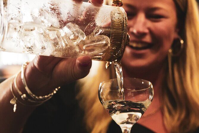 Holyrood Distillery Gin Tasting Experience - Key Points