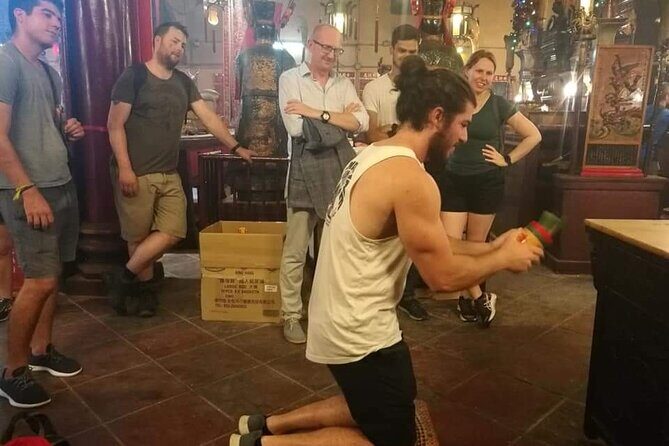 Hong Kong City Tour + Lunch + Peak Tram - Authentic Experiences That Shine