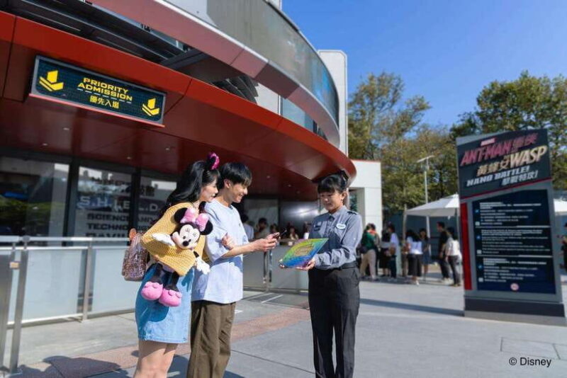 Hong Kong Disneyland: Disney Premier Access - Hong Kong Disneyland: Disney Premier Access — A Practical Guide to Beating the Lines