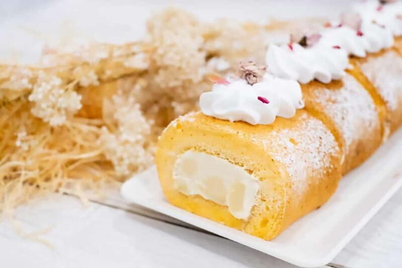 Hong Kong: DIY Baking Workshop - Sakura Peach Cake Roll - Key Points