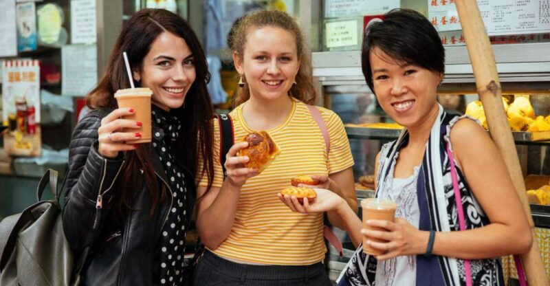 Hong Kong: Private Food Tour with 10 Tastings - Key Points