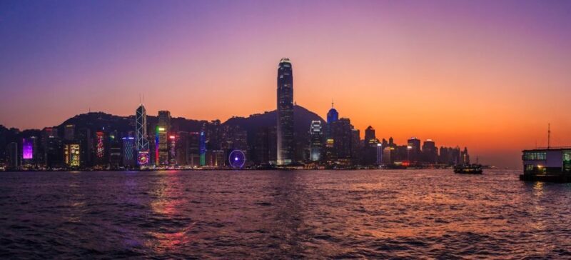 Hong Kong: Victoria Harbour Day or Sunset Cruise - Key Points