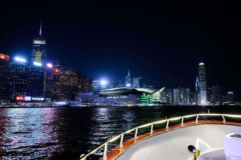 Hong Kong: Victoria Harbour Evening Cruise with Drinks - Final Thoughts