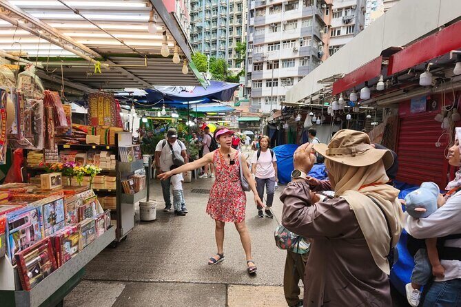 Hong KongDing Ding Tram Ride with Cultural Landmarks Tour - A Charming Ride Through Hong Kong’s Heritage