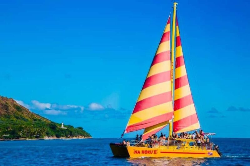 Honolulu: 1-Hour Friday Night Fireworks Cruise with Drinks - An Honest Look at the Fireworks Cruise Experience