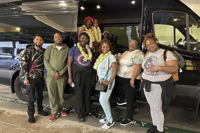 Honolulu Airport Transfer + Flower Lei Greeting - Quick Overview