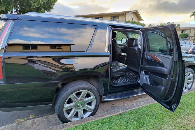 Honolulu Airport & Waikiki Hotels Private Transfer by Luxury SUV(up to 5 people) - The Sum Up