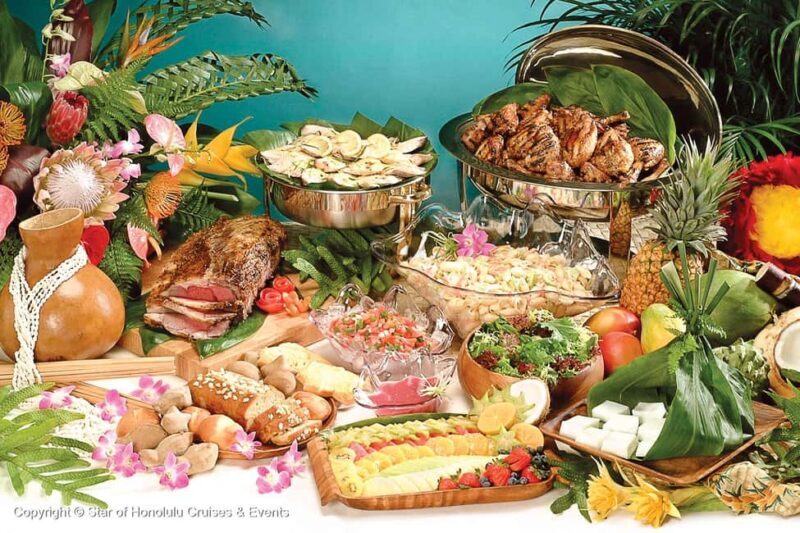 Honolulu: Pacific Star Sunset Buffet and Show - Key Points