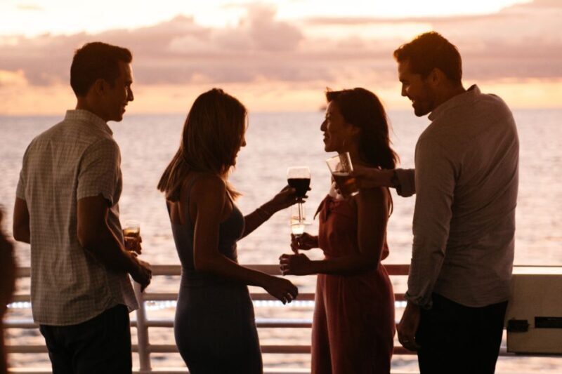 Honolulu: Waikiki Sunset and Cocktail Cruise - What to Expect During the Cruise