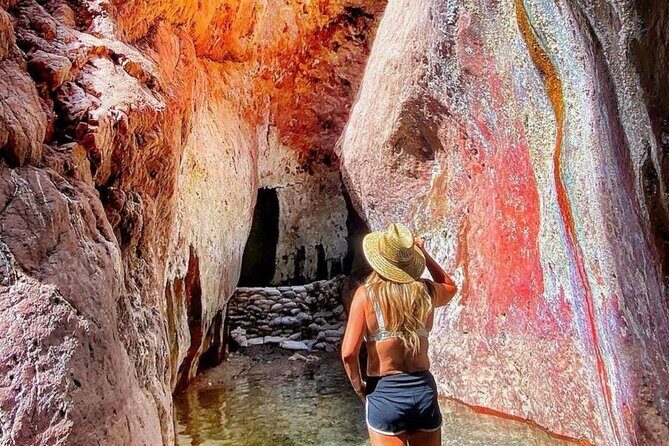 Hoover Dam Kayaking Trip, 6 Hot Springs, 6 Caves, 4 Waterfalls - A Deep Dive into the Hoover Dam Kayaking Tour