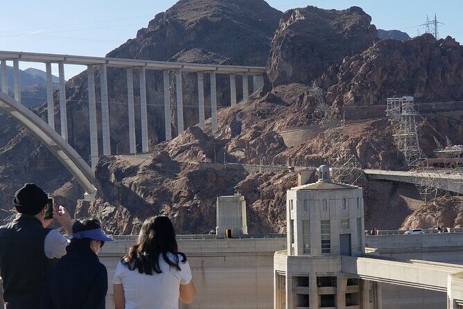 Hoover Dam Tour by Luxury SUV - Key Points