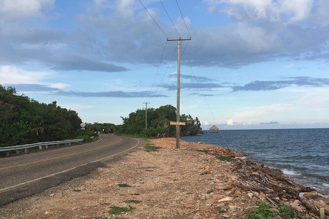 Hopkins Village to Placencia Transfer - Who Should Book This Transfer?