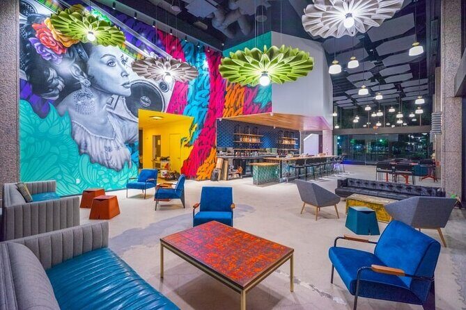 Hopscotch Immersive Art Experience - How Long Should You Stay?