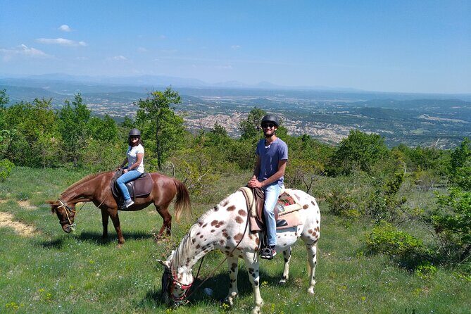 Horse ride in Haute Provence Luberon and Forcalquier - Key Points