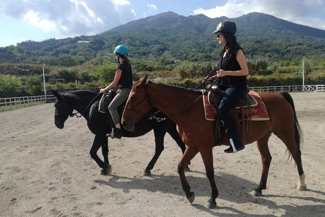 Horse Riding on Mount Vesuvius - FAQ
