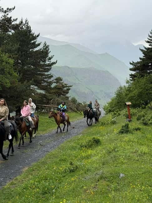 Horse riding tour in Kazbegi - The experience in detail: what you’ll encounter