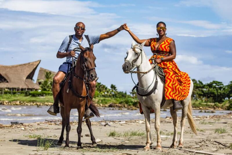 HORSE TOUR IN CARTAGENA BEACH - Horse Tour in Cartagena Beach