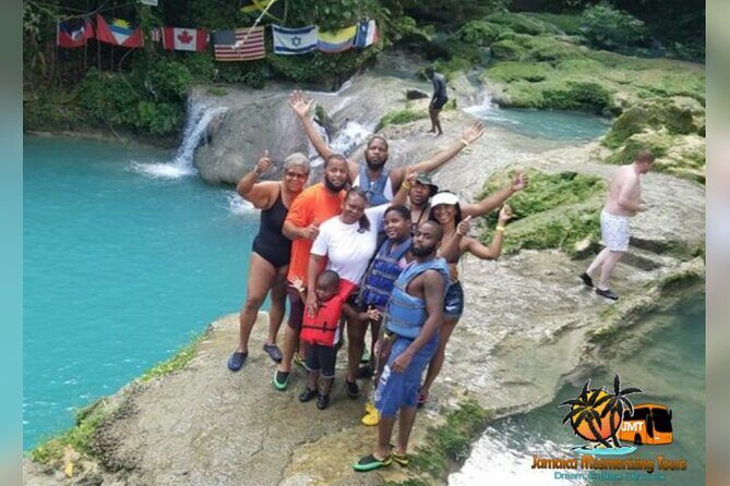 Horseback Riding, Blue Hole, Dunn's River, River Rafting and Tubing Private Tour - Who Should Consider This Tour?