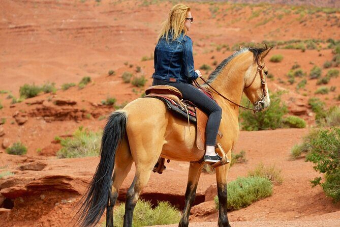 Horseback Riding Experience through Kodachrome with a Guide - Guides and Service Quality