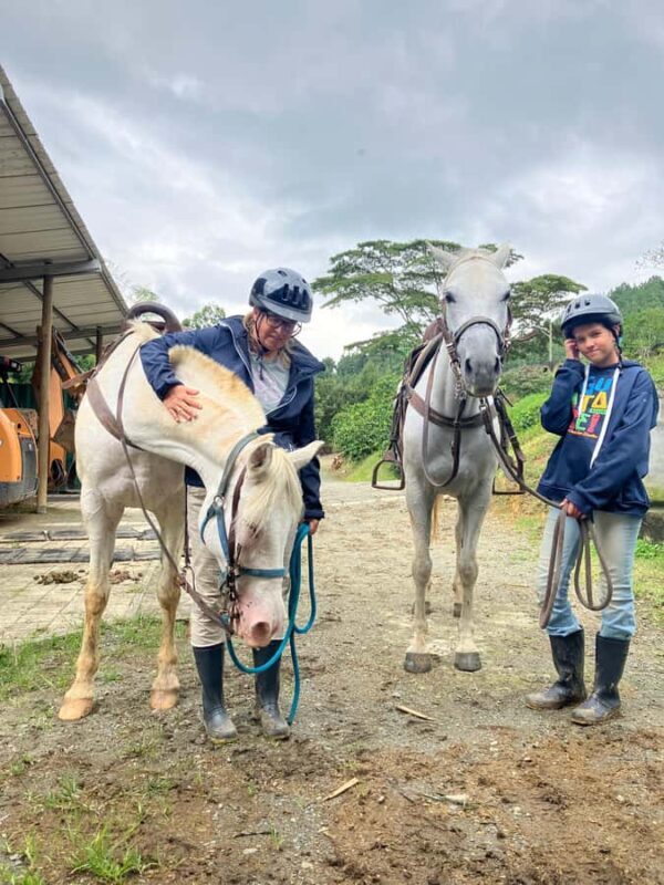 Horseback riding: Explore Medellín's Nearby Countryside - Key Points