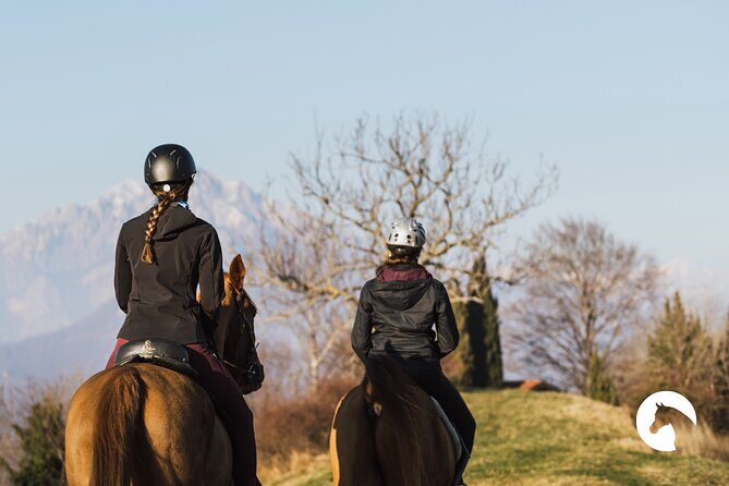 Horseback riding for experts between the lake and the mountains - FAQ