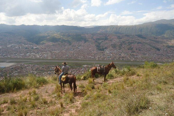 Horseback Riding in Miradores del Valle del Cusco, Perú - A Deep Dive into the Horseback Ride Experience