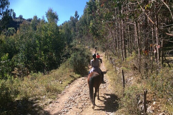 Horseback Riding in Miradores del Valle del Cusco, Perú - Practical Considerations and Tips