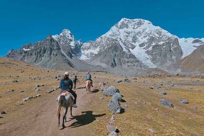 Horseback riding to Ausangate and the 7 lakes Full day Tour - Exploring Cusco’s Hidden Gems: Horseback Riding to Ausangate and the 7 Lakes