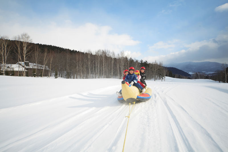 Hoshino Resorts Tomamu Ski Resort Lift Pass & Round-Trip Bus Ticket - Who should take this day trip?