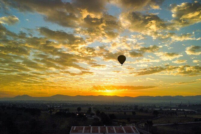 Hot Air Balloon Flight with Breakfast in Cave and Transportation - The Sum Up